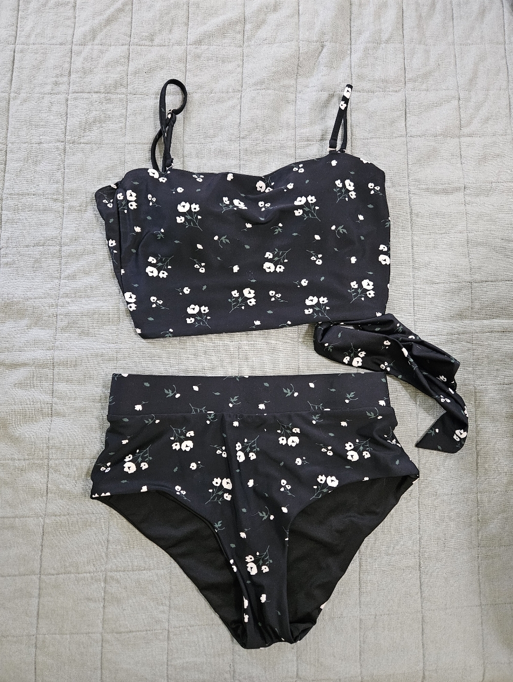 Geode Swimwear 2 Piece set